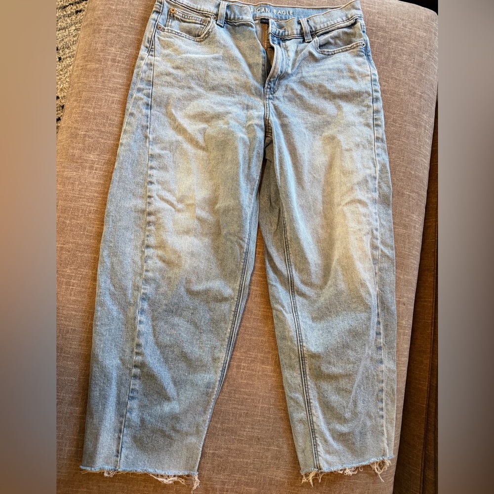 American Eagle Outfitters Light Blue Women's Barrel Jeans